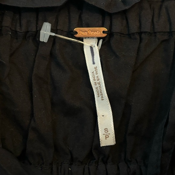 Free People Gabby Black Pleated Side Tie Tube Top NWOT Size S Convertible - Picture 8 of 9